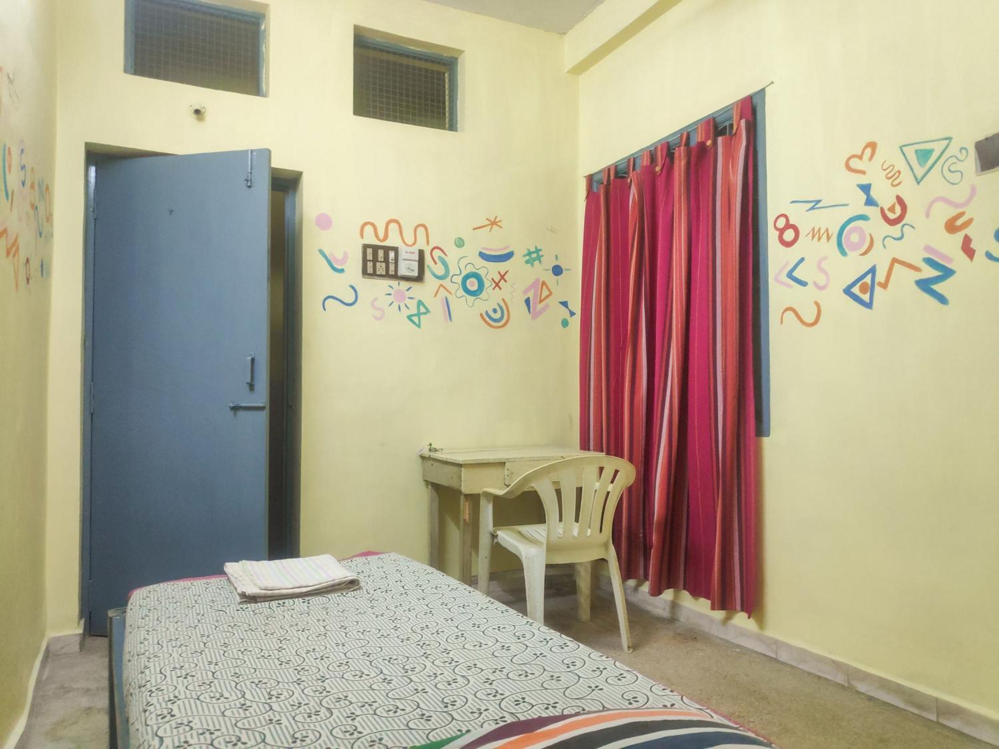 Shaman House Apartman Puduccseri Szoba fotó